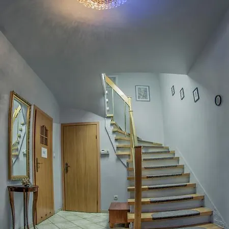 Wilanowska Hostel
